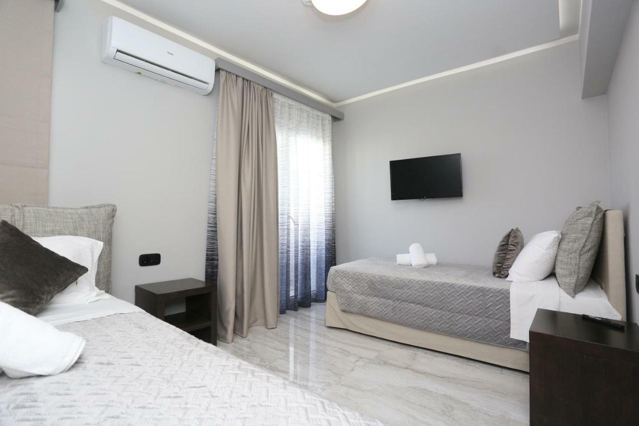 Tropical Apartahotel